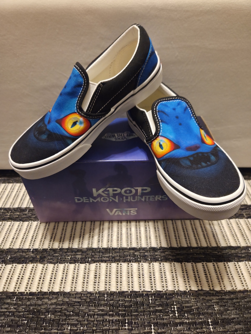 NEW KPOP Demon Hunters Saja Huntrix Derpy classic slip on Vans shoes size 2 kids